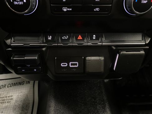 Used 2025 Chevrolet Silverado 2500 W/T w/ WT Convenience Package image 23