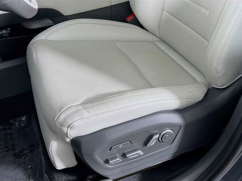 Used 2025 Hyundai Santa Fe Calligraphy image 20