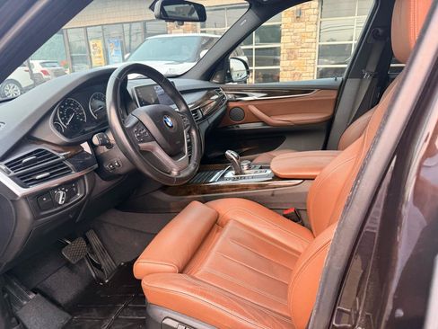 Used 2018 BMW X5 xDrive50i w/ M Sport Package AWD/4WD image 12