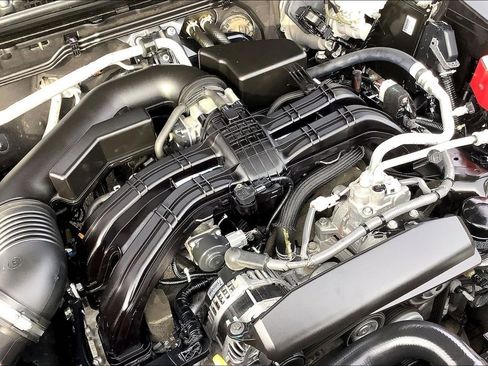 Certified 2023 Subaru Outback Limited image 36