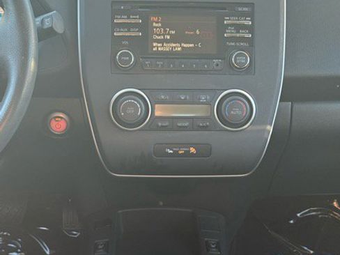 Used 2015 Nissan Leaf S w/ Charge Package image 11
