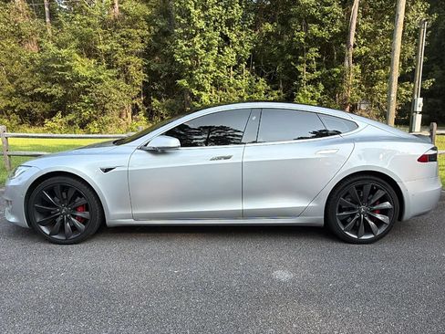 Used 2017 Tesla Model S P100D AWD/4WD image 2