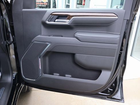 New 2026 GMC Sierra 1500 Elevation image 38