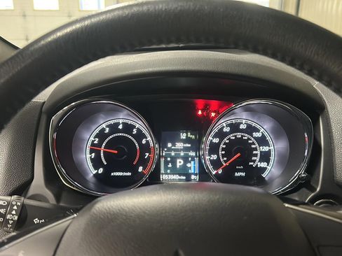 Used 2024 Mitsubishi Outlander Sport SE image 19