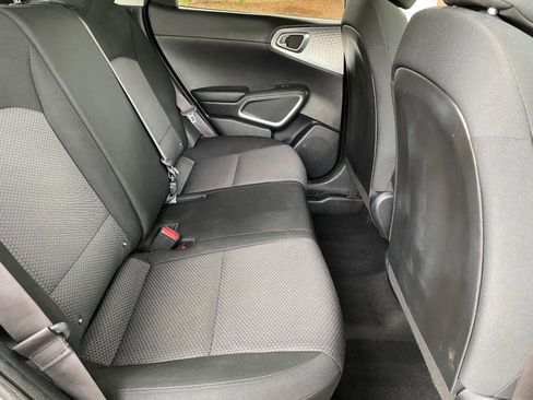 Used 2022 Kia Soul LX w/ Technology Package FWD image 44