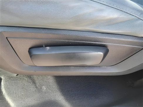 Used 2018 RAM 1500 Express w/ Express Value Package image 13