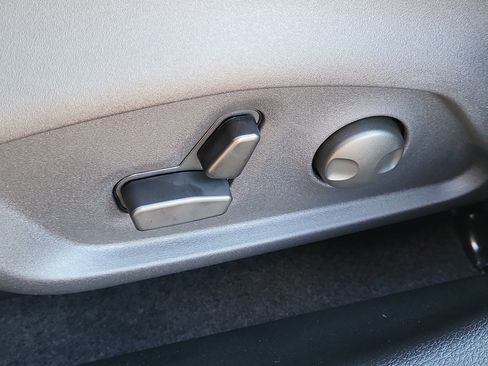 New 2026 Jeep Compass Trailhawk w/ Sun, Sound & Navigation Group image 21