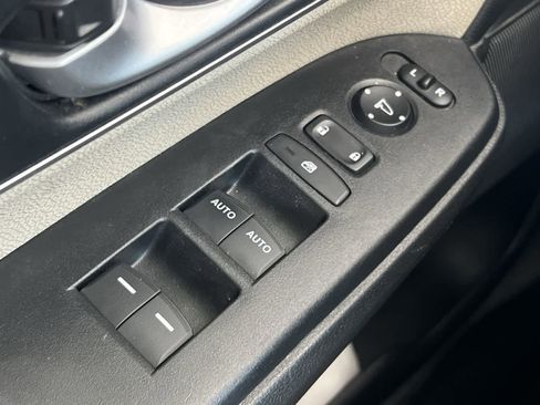 Certified 2022 Honda CR-V EX image 28