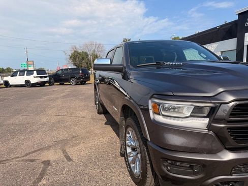 Used 2019 RAM 1500 Laramie AWD/4WD image 15