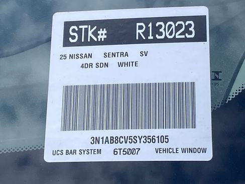 Used 2025 Nissan Sentra SV w/ All-Weather Package image 31