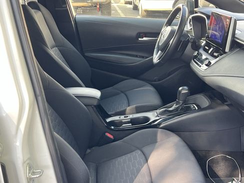 Used 2024 Toyota Corolla SE w/ SE Package FWD image 26