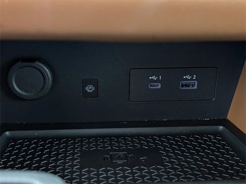 Used 2024 Nissan Pathfinder Platinum w/ Cargo Package image 20