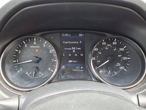 Used 2018 Nissan Rogue S FWD image 28