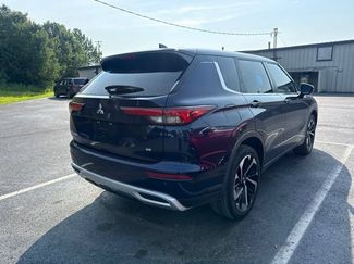 Used 2024 Mitsubishi Outlander FWD video 2