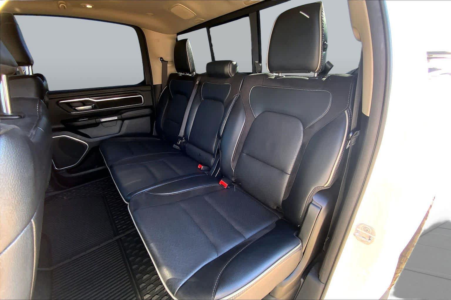 Used 2021 RAM 1500 Laramie w/ Laramie Southwest Edition AWD/4WD image 19