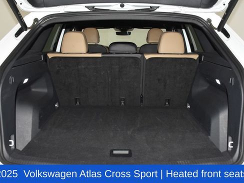 Used 2025 Volkswagen Atlas Cross Sport SE FWD image 29
