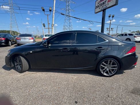 Used 2018 Lexus IS 300 F Sport w/ F Sport Package RWD image 5