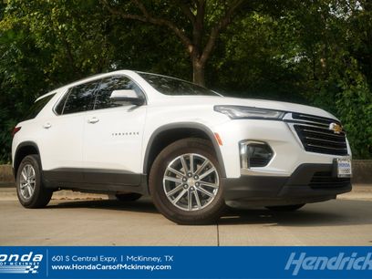 Used 2023 Chevrolet Traverse LT w/ LPO, Floor Liner Package
