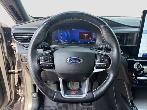 Used 2021 Ford Explorer ST w/ Equipment Group 401A AWD/4WD image 10