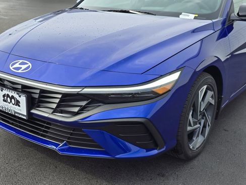 New 2025 Hyundai Elantra Sport image 10