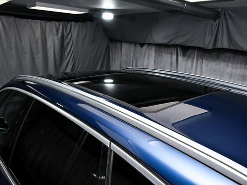 Used 2020 BMW X5 xDrive40i w/ Premium Package image 85