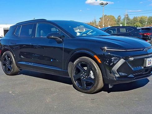 New 2026 Chevrolet Equinox EV RS FWD image 6