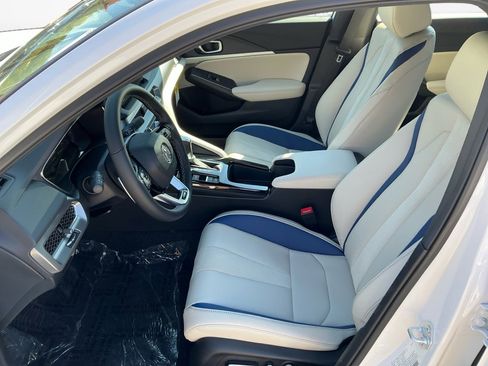 New 2026 Acura Integra A-Spec image 9