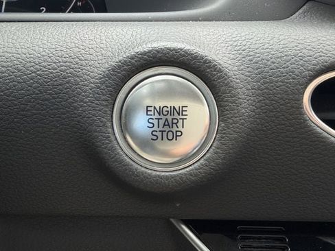 Used 2021 Hyundai Sonata Limited image 20