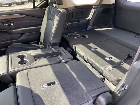 New 2026 Honda Pilot Elite image 7