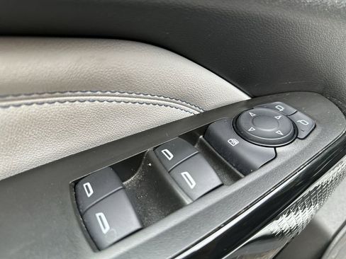 Used 2024 Chevrolet Trax LT image 15