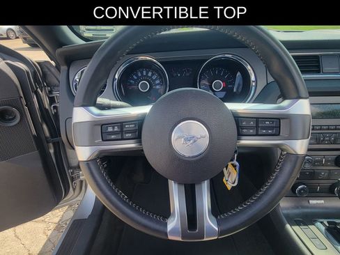 Used 2014 Ford Mustang Convertible w/ Equipment Group 102A RWD image 15