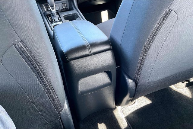 Used 2025 Nissan Sentra S FWD image 10