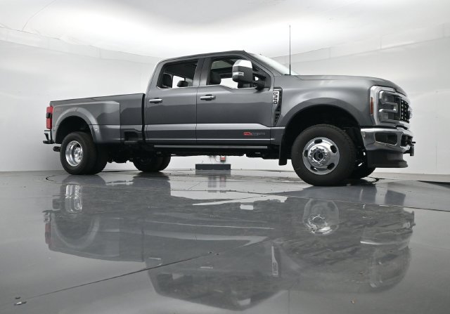New 2026 Ford F350 Lariat w/ Lariat Ultimate Package AWD/4WD image 41