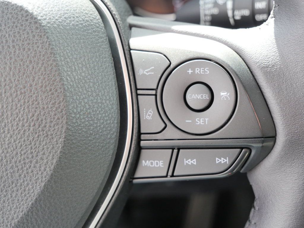 Certified 2023 Toyota RAV4 XLE Premium AWD/4WD image 28