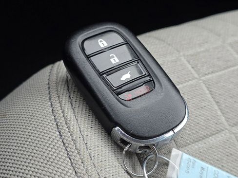 Used 2023 Honda Civic Sport image 33