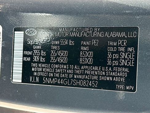 Used 2025 Hyundai Santa Fe Limited FWD image 32