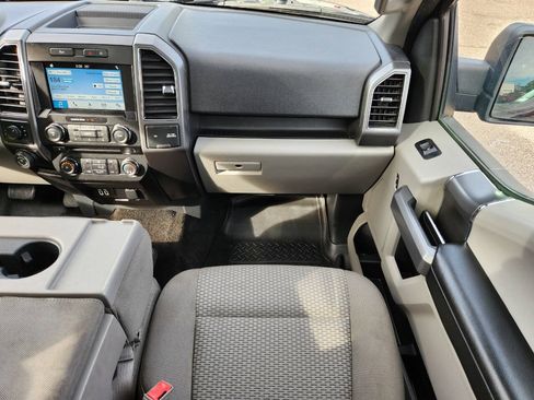 Used 2018 Ford F150 XLT w/ Equipment Group 302A Luxury AWD/4WD image 19