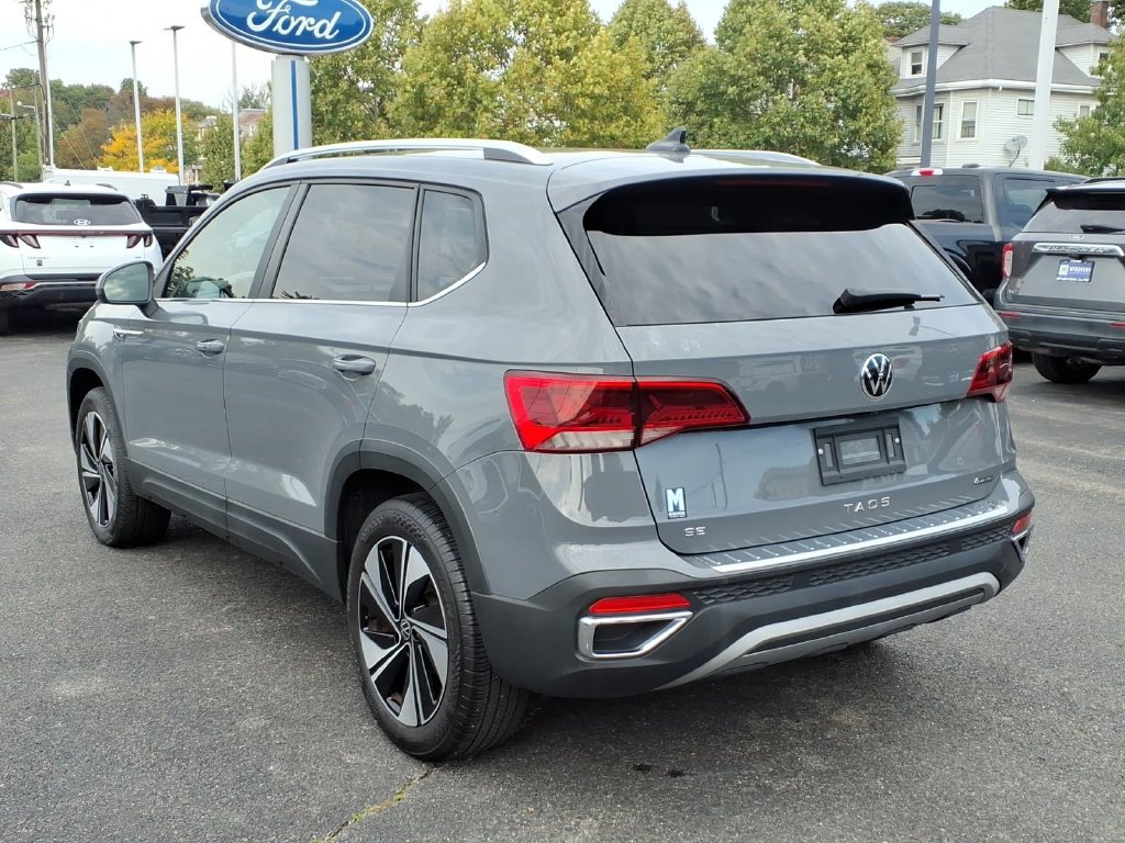Used 2024 Volkswagen Taos SE AWD/4WD image 8