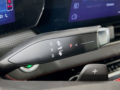 New 2026 Chevrolet Equinox RS image 17