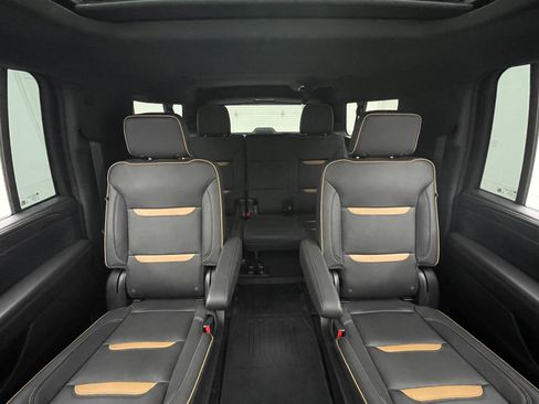 Used 2023 GMC Yukon XL AT4 w/ AT4 Premium Plus Package AWD/4WD image 46