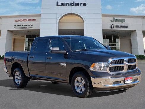Used 2023 RAM 1500 Classic SLT w/ Trailer & Traction Group image 3