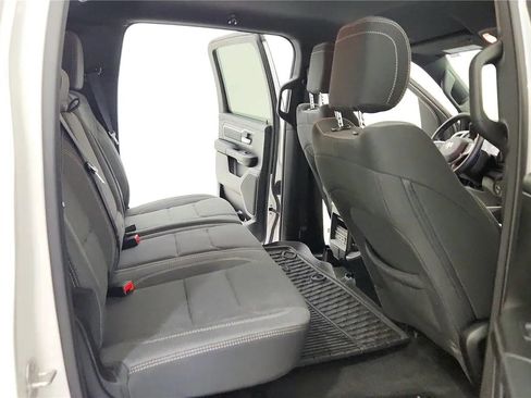 Used 2023 RAM 1500 Big Horn AWD/4WD image 37