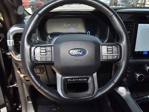 Certified 2025 Ford F150 Platinum w/ Equipment Group 702A High AWD/4WD image 22