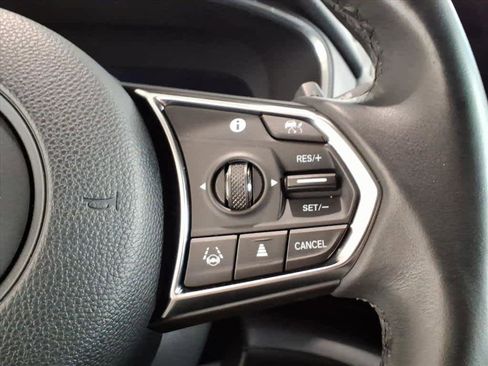 Used 2024 Acura MDX SH-AWD w/ Technology Package image 17