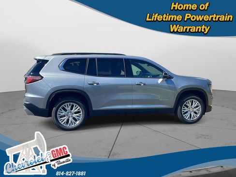 Used 2025 GMC Acadia Elevation w/ Elevation Premium Package FWD image 9