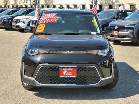 Used 2025 Kia Soul S FWD image 3