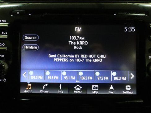 Used 2018 Nissan Murano SV AWD/4WD image 15