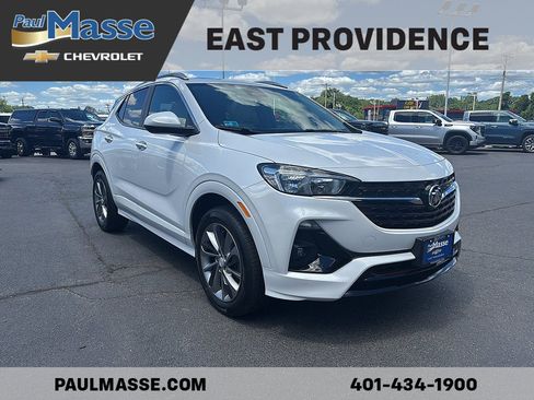 Used 2023 Buick Encore GX Select w/ Experience Buick Package AWD/4WD image 3