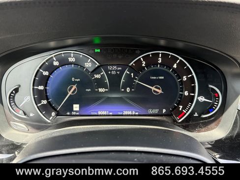 Used 2019 BMW M550i xDrive image 38