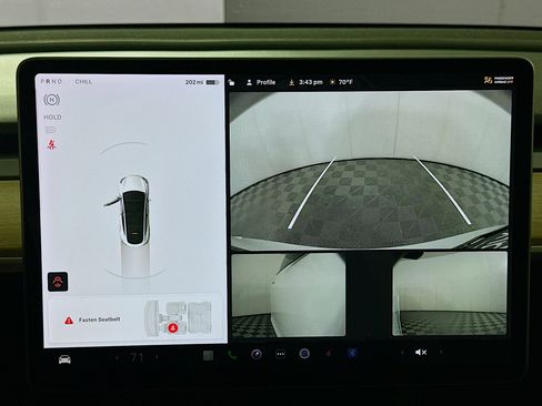 Used 2021 Tesla Model Y Long Range image 21